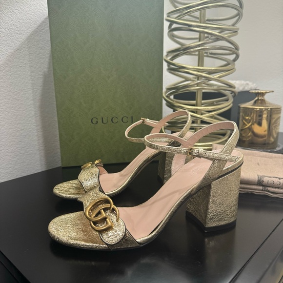 Gucci Marmont GG City Sandal Metallic Gold 37 - Picture 1 of 9